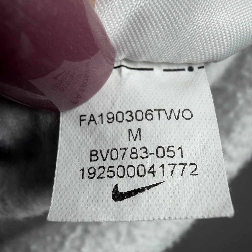 Nike Youth Sportswear‎ Club Fleece Hoodie M Gray Pullover Swoosh Logo Athleisure